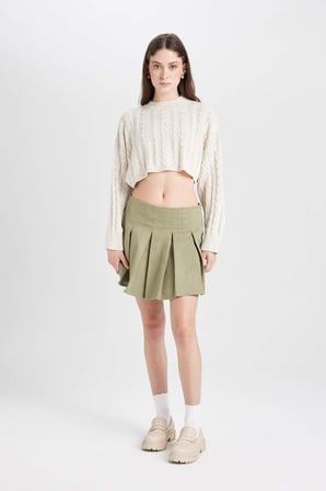 DeFacto Piliseli Normal Bel Basıc Gabardin Mini Etek D5265AX24AUKH461