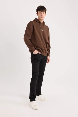 DeFacto Pedro Slim Fit Solmayan Renk Dar Kalıp Normal Bel Dar Paça Siyah Jean Pantolon S2711AZ25SPNM40