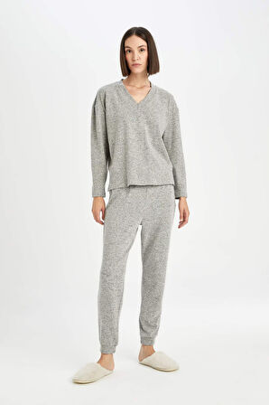 Fall in Love Regular Fit Uzun Kollu V Yaka Pijama Takımı