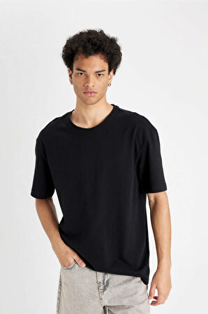 DeFacto Boxy Fit Bisiklet Yaka Basic Düz Kısa Kollu Siyah Tişört D7415AX24HSBK81
