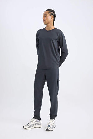 DeFactoFit Sporcu Jogger Eşofman Altı Standart Fit Beli Bağcıklı Basic Düz Lastikli Paça Cepli D1901AX24AUAR231