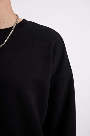 Okula Dönüş Oversize Geniş Kalıp Bisiklet Yaka Basic Düz Kalın Sweatshirt