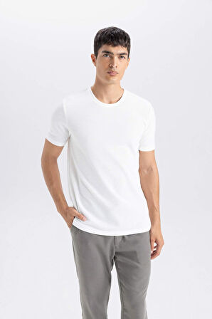 DeFacto Slim Fit Dar Kesim Bisiklet Yaka Basic Düz Kısa Kollu Tişört M6608AZ25SPER105