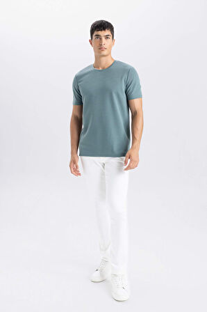 Slim Fit Dar Kesim Bisiklet Yaka Basic Düz Beyaz Kısa Kollu Tişört
