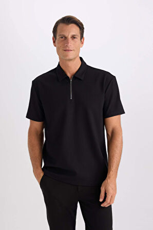Regular Fit Yarım Fermuarlı Kısa Kollu Pilise Polo Tişört