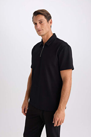 Regular Fit Yarım Fermuarlı Kısa Kollu Pilise Polo Tişört
