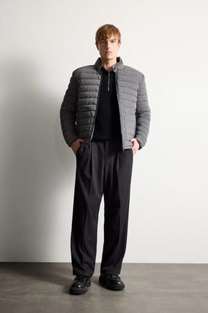 DeFacto Slim Fit Dar Kesim Dik Yaka Astarlı Fermuarlı Cepli Kışlık Mont D7497AX25SPGR221