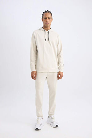 DeFactoFit Sporcu Jogger Eşofman Altı Slim Fit Dar Kesim Standart Paça Beli Paçası Lastikli D6831AX24AUBG721