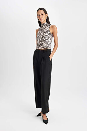 DeFacto Slim Fit Dar Kesim Yarım Balıkçı Yaka Leopar Desenli Kolsuz Bluz D5542AX24AUBN287