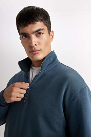 DeFacto 3 İplik Pamuklu Şardonlu İçi Polarlı Comfort Regular Fit Rahat Kalıp Dik Yaka Fermuarlı Kalın Sweatshirt D9067AXNSBE700
