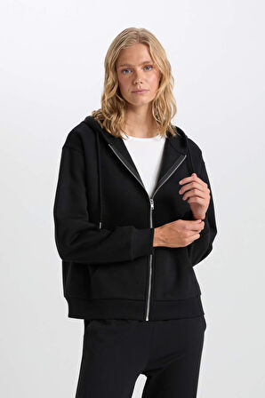 DeFacto Siyah Okula Dönüş Relax Fit Kapüşonlu Kalın Basic Düz Cepli Fermuarlı Sweatshirt D8717AX24WNBK81