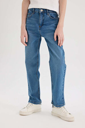 DeFacto Erkek Çocuk Straight Fit Düz Paça Basic Düz Jean Pantolon D6475A825SMNM35