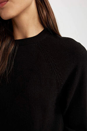 I6913 Yumuşak Dokulu Bisiklet Yaka Reglan Kol Basic Düz Triko Kazak