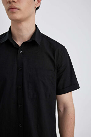 DeFacto Slim Fit Dar Kesim Yazlık Basic Düz %100 Pamuk Kısa Kollu Gömlek R1706AZ24SMBK81