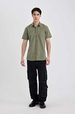 DeFacto Slim Fit Dar Kesim Yazlık Basic Düz %100 Pamuk Kısa Kollu Gömlek R1706AZ24SMKH373