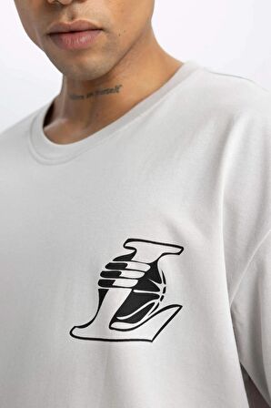 DeFactoFit NBA Los Angeles Lakers Boxy Fit Bisiklet Yaka Kısa Kollu Tişört B9895AX24SMGR94