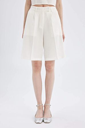 DeFacto Yüksek Bel Kısa Paça Saten Şort D1326AX24SMWT32