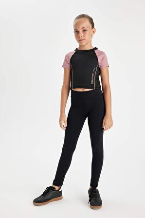 DeFacto Kız Çocuk Slim Fit Dar Kesim Bisiklet Yaka Yazı Baskılı Kısa Kollu Tişört D0313A824AUBK81