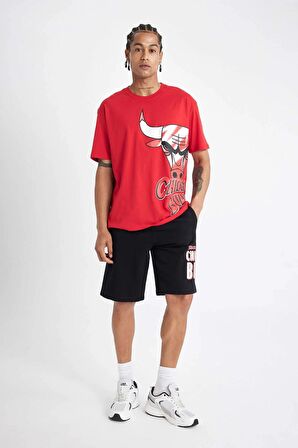 DeFactoFit NBA Chicago Bulls Standart Fit Kısa Paça Şort C4462AX24HSBK81