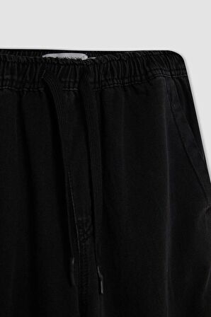 DeFacto Wide Leg Fit Geniş Kalıp Normal Bel Geniş Paça Jean Pantolon C2044AX24SMNM40