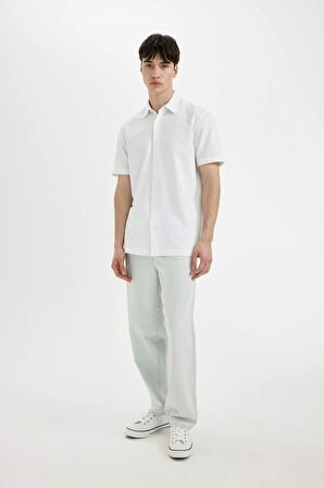 DeFacto %100 Pamuk Wide Leg Fit Geniş Kalıp Normal Bel Geniş Paça Yazlık Jean Pantolon C2045AX24SMNM63