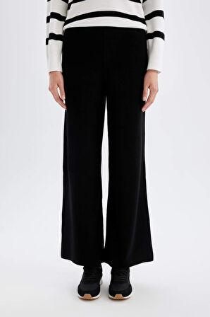 DeFacto Flare Fit Pantolon T8004AZ24WNBK27