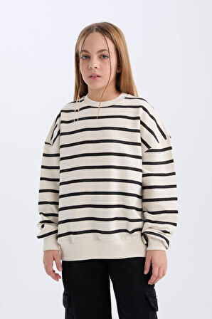 DeFacto Kız Çocuk Oversize Geniş Kalıp Bisiklet Yaka Çizgili Okul Sweatshirt C7463A824AUER99