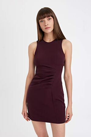 DeFacto Bodycon Vücuda Oturan Bisiklet Yaka Drapeli Basic Düz Kolsuz Mini Bordo Elbise D3065AX24AUBR171
