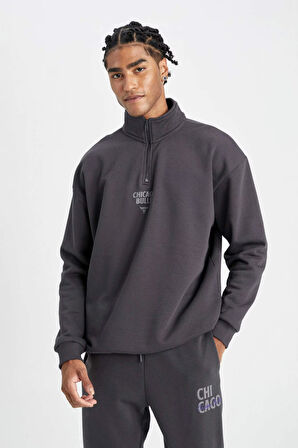 DeFactoFit NBA Chicago Bulls Oversize Fit Dik Yaka Fermuarlı Kalın Sweatshirt C9261AX24AUAR231