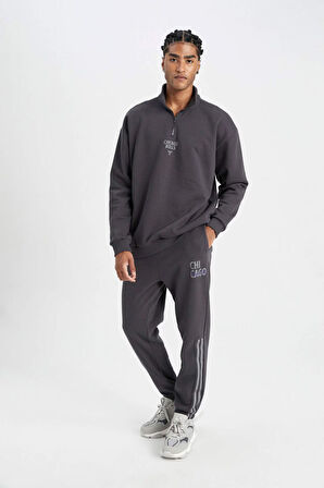 DeFactoFit NBA Chicago Bulls Kalın Jogger Eşofman Altı Standart Fit Cepli Düz Paça C9265AX24AUAR231