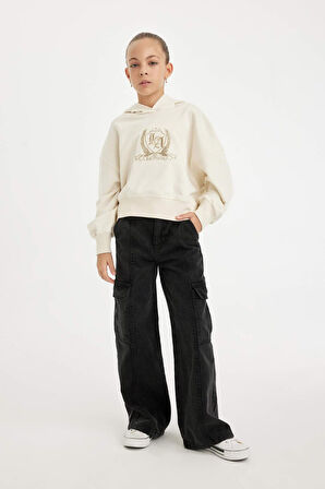DeFacto Kız Çocuk Ekru Oversize Geniş Kalıp Kapüşonlu İşlemeli Sweatshirt D2885A824WNER233