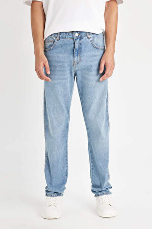 DeFacto Straight Fit Normal Kalıp Normal Bel Boru Paça Jean Pantolon C7374AX24AUNM39