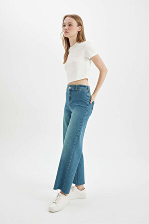 DeFacto Culotte Yüksek Bel Kısa Geniş Paça Bilek Boy Jean Yıkamalı Pantolon D4328AX24AUNM85