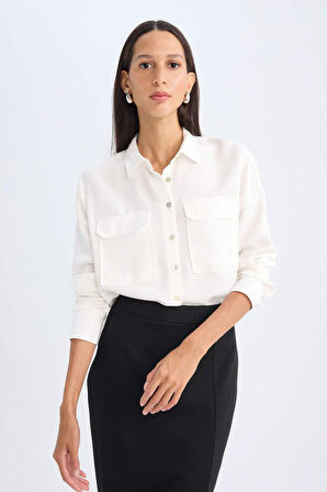 DeFacto Regular Fit Basic Düz Cepli Dokulu Uzun Kollu Beyaz Gömlek T6889AZ24AUWT32