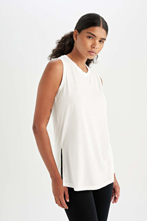 DeFactoFit Long Fit Bisiklet Yaka Sporcu Modal Atlet