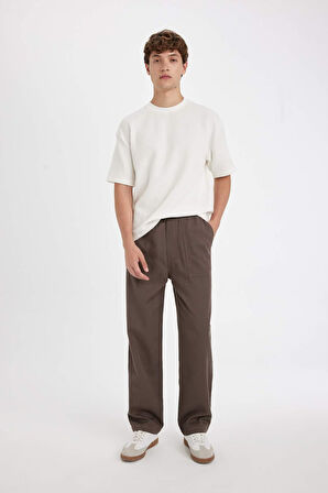DeFacto Yazlık Gabardin Pantolon Wide Straight Bol Rahat Kesim Geniş Düz Paça Cepli C9159AX24AUBN571