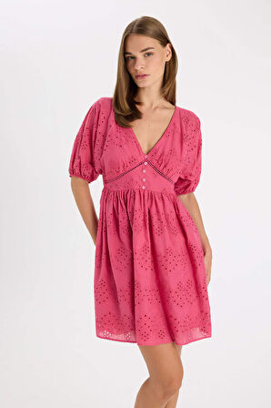 DeFacto Babydoll Vual Kısa Kollu Brode Mini Elbise D4402AX24HSPN184