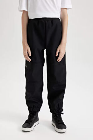 DeFacto Erkek Çocuk Beli ve Paçası Lastikli Kargo Cepli Pelüş Polar Astarlı Siyah Jogger Pantolon D3460A824WNBK81