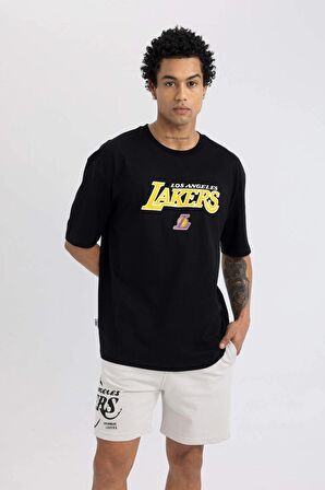 DeFactoFit NBA Los Angeles Lakers Standart Fit Şort B9896AX24SMGR94