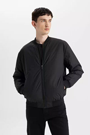 DeFacto Su İtici Bomber Mont Ceket Slim Fit Dar Kesim Kolej Yaka Fermuarlı Cepli Astarlı Mevsimlik Hafif A3105AX24AUBK27