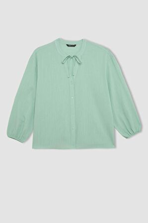 DeFacto Regular Fit Bisiklet Yaka Uzun Kollu Bluz C3821AX24SMGN1105