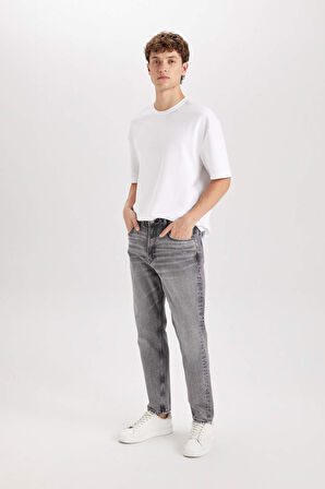 DeFacto %100 Pamuk 90's Slim Fit Dar Kalıp Yüksek Bel Dar Paça Jean Pantolon C6907AX24AUNM55
