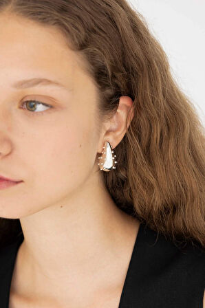 Kadın Taşlı Damla Küpe