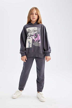 DeFacto Kız Çocuk 2'li Takım Bisiklet Yaka Baskılı Sweatshirt Beli Lastikli Jogger Eşofman Altı D4057A824WNAR150
