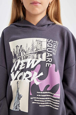DeFacto Kız Çocuk 2'li Takım Bisiklet Yaka Baskılı Sweatshirt Beli Lastikli Jogger Eşofman Altı D4057A824WNAR150