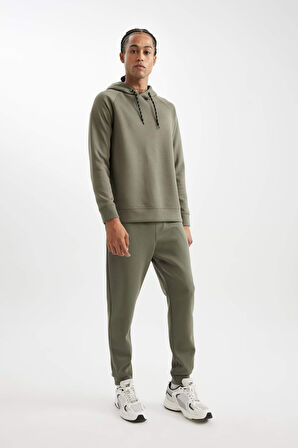 DeFactoFit Sporcu Jogger Eşofman Altı Slim Fit Dar Kesim Skuba Dalgıç Kumaş Standart Paça C0485AX24AUKH398