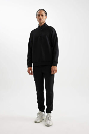 DeFactoFit Sporcu Jogger Eşofman Altı Slim Fit Dar Kesim Skuba Dalgıç Kumaş Standart Paça C0485AX24AUBK81