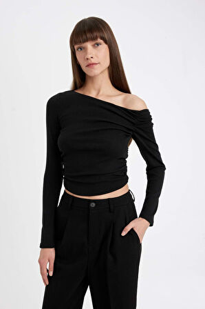 DeFacto Siyah Slim Fit Dar Kesim Tek Omuzlu Ribana Basic Düz Uzun Kollu Tişört D4970AX24AUBK81