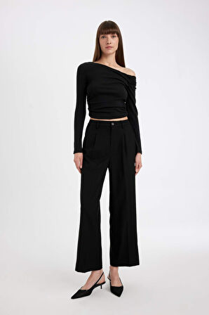 DeFacto Siyah Slim Fit Dar Kesim Tek Omuzlu Ribana Basic Düz Uzun Kollu Tişört D4970AX24AUBK81
