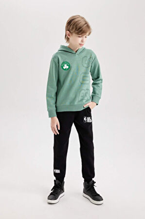 DeFacto Erkek Çocuk Yeşil NBA Boston Celtics Kapüşonlu Sırt Baskılı Sweatshirt D3124A824AUGN757